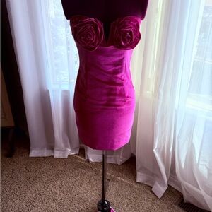 Strapless Rose-Appliqué Velvet Mini Dress in Fuchsia